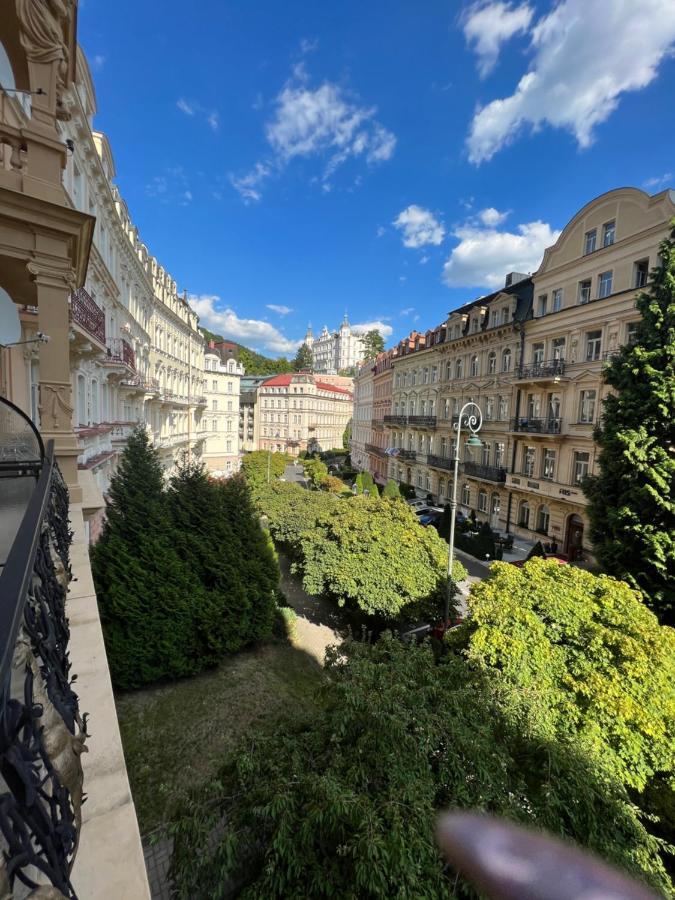 Jurincom Apartments Sadova 카를로비바리 외부 사진